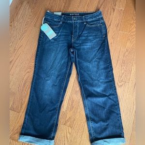 BNWT jeans